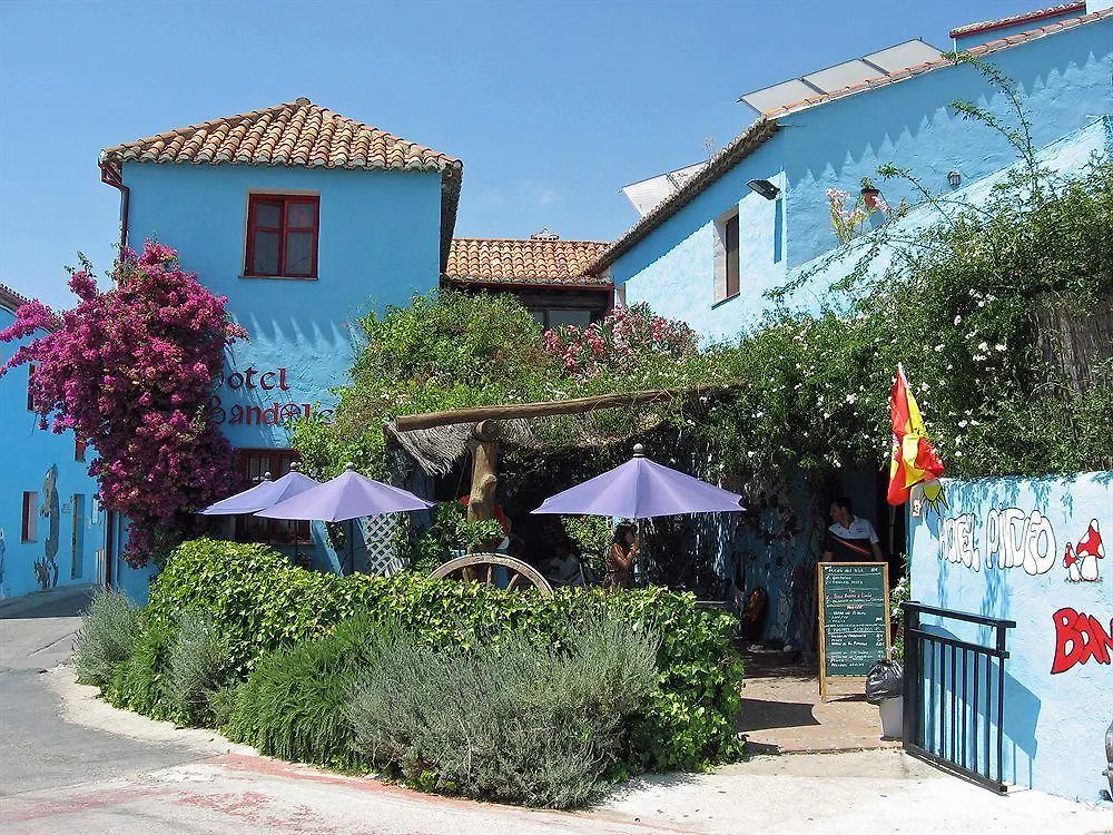 Hotel Restaurante Bandolero 2*, Juzcar