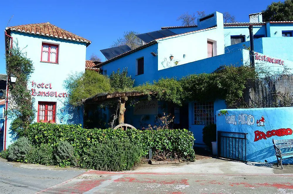 Hotel Restaurante Bandolero 2*, Juzcar Spain