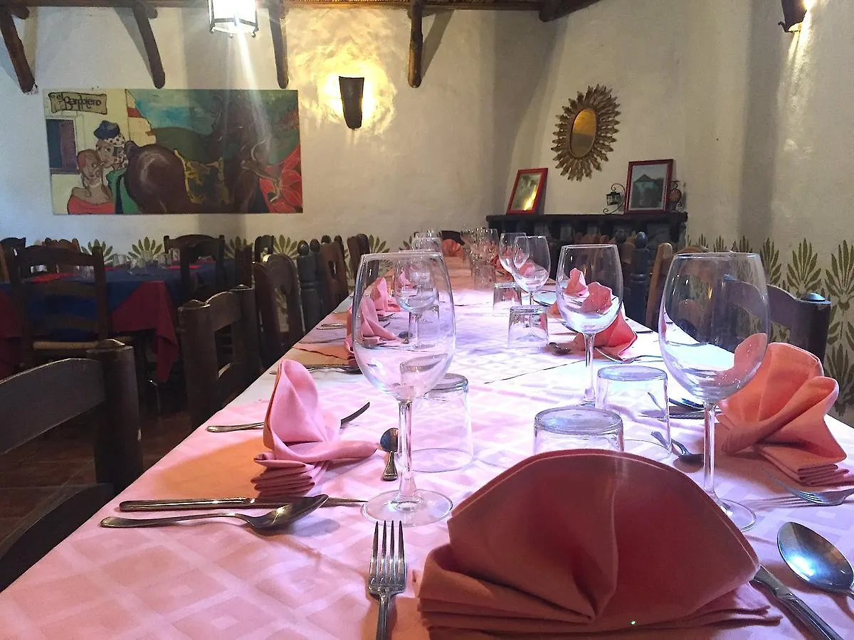 Hotel Restaurante Bandolero 2*, Juzcar