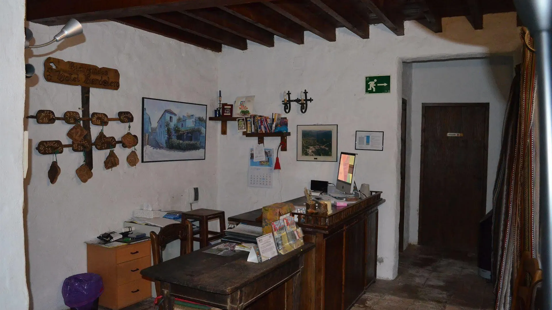 Hotel Restaurante Bandolero 2*, Juzcar